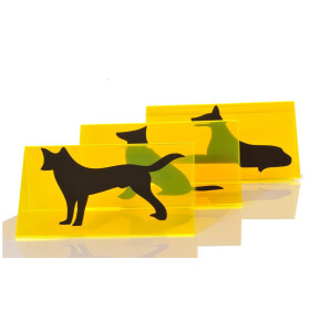 Schilderset, mit Symbolen für Sitz, Platz und Steh in drei Farben und zwei Materialen