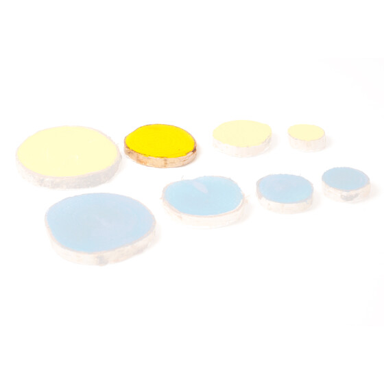 Target aus Holz, Baumscheibe ca. 7mm Höhe, zweifarbig lackiert M (6-7,5cm Durchm.) Weiß/Gelb